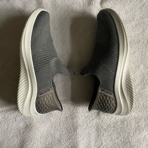 Sketchers Slip Ins Hands Free Sneaker